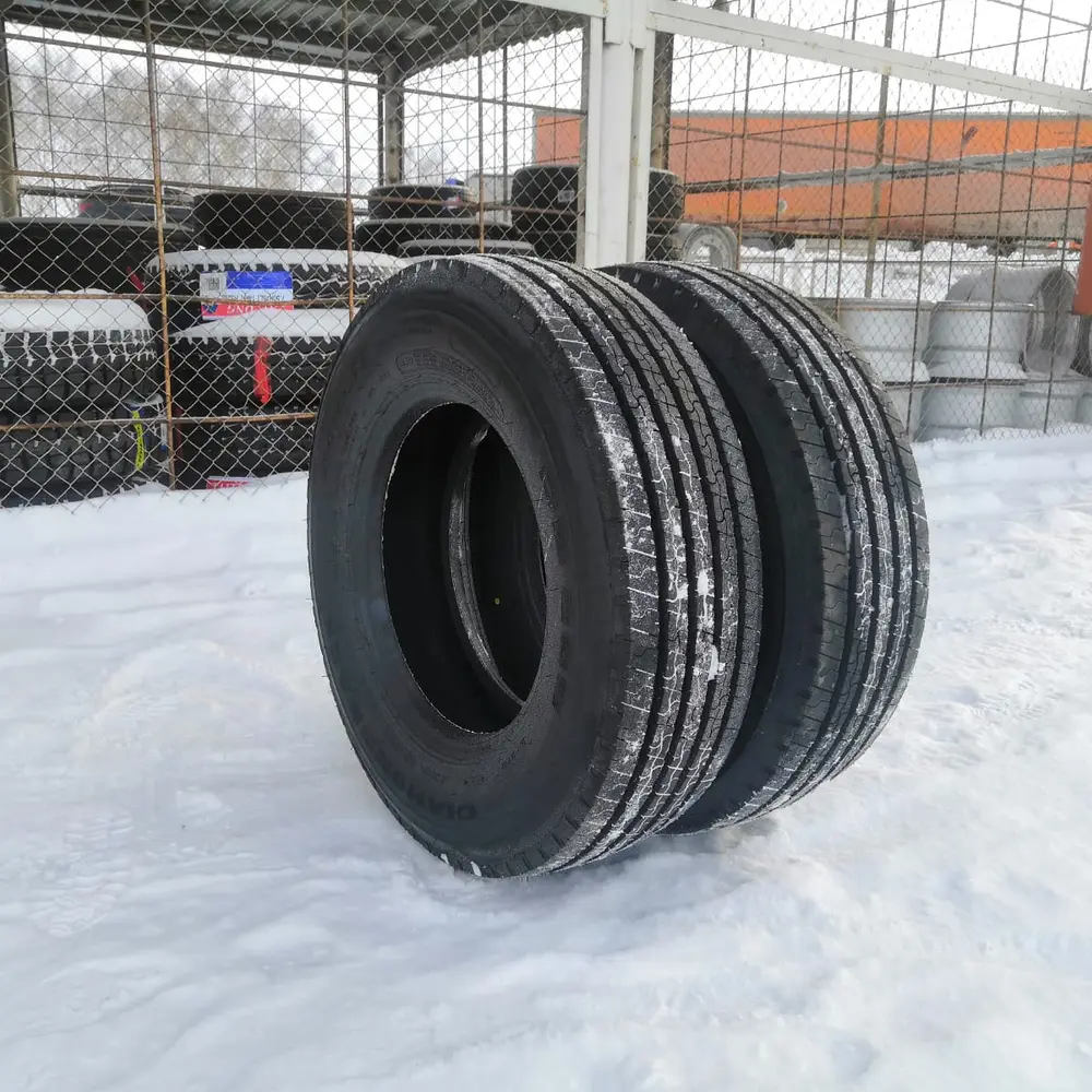 Грузовые шины R17.5 и R19.5 на снегу
